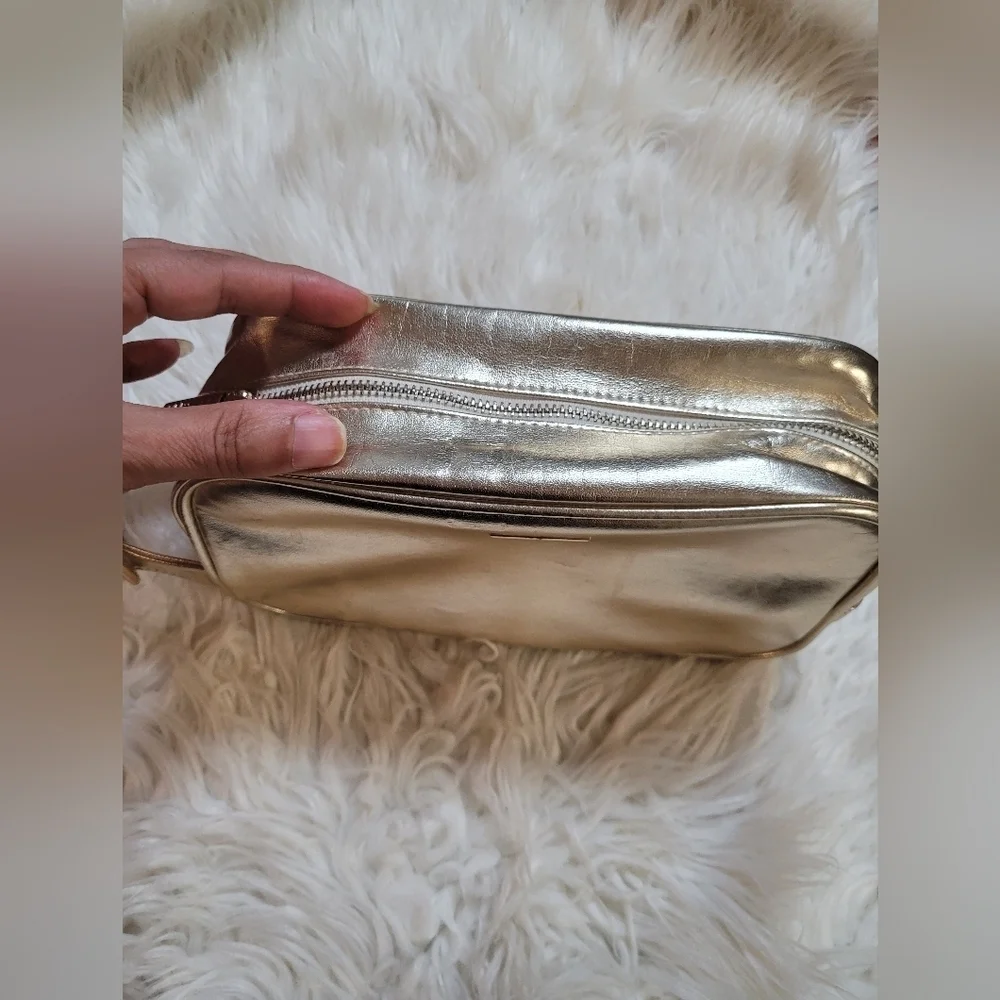 Versace Perfumes Pouch Makeup Travel Bag Gold With Zipper Snd Belted Handle